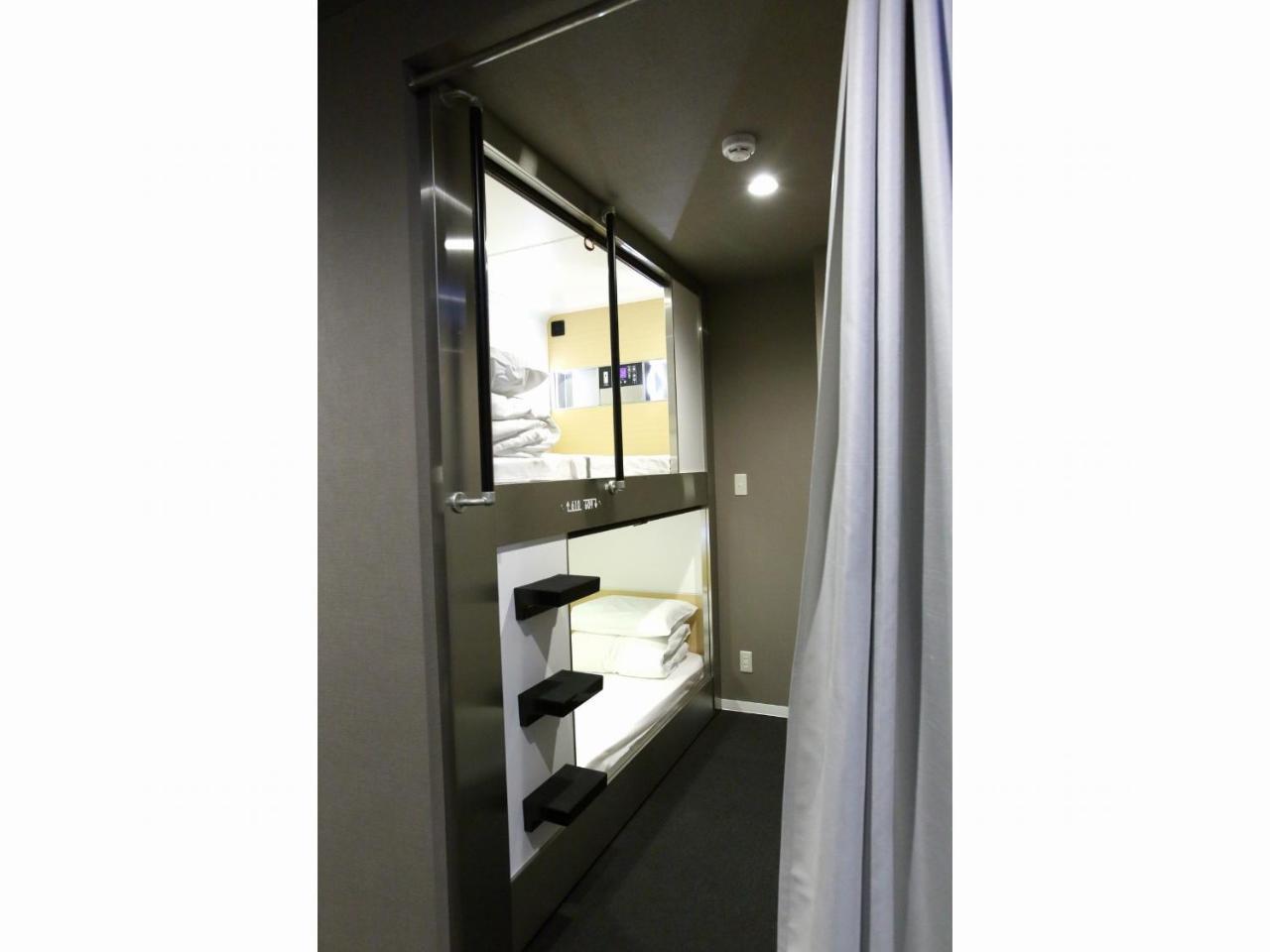 Capsule Hotel Valie Ebisucho Oszaka Kültér fotó