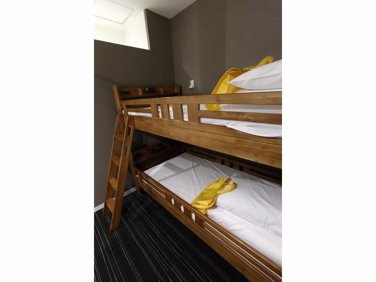Capsule Hotel Valie Ebisucho Oszaka Kültér fotó